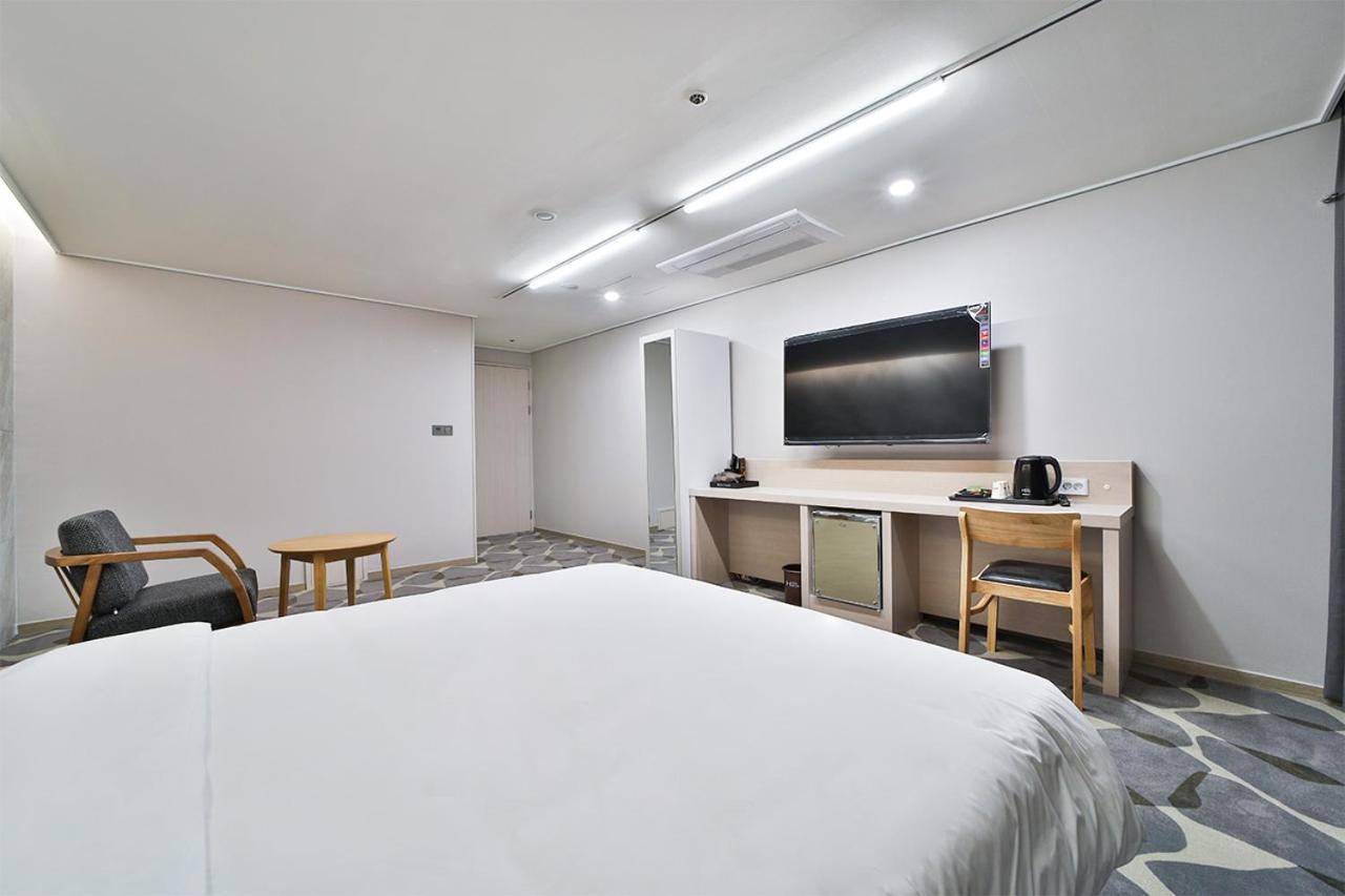 Hotel Haydn Пусан Экстерьер фото